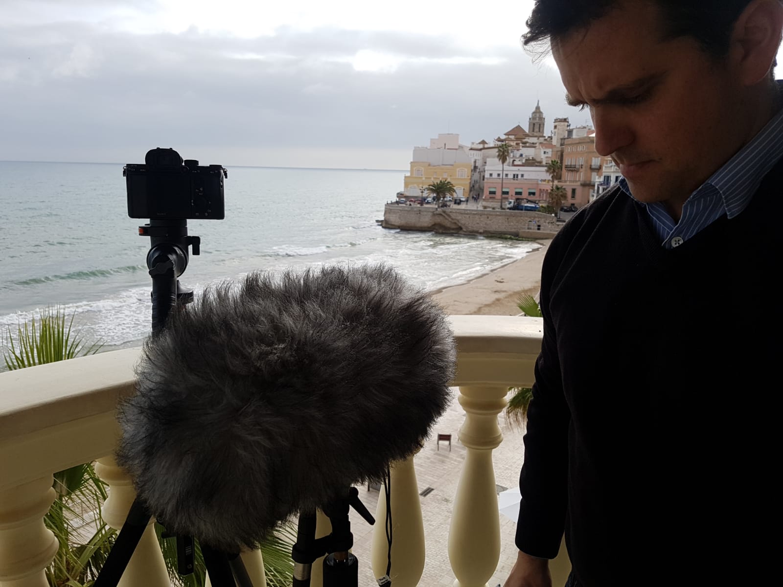 Jordi Cor field recording session with professional equipment